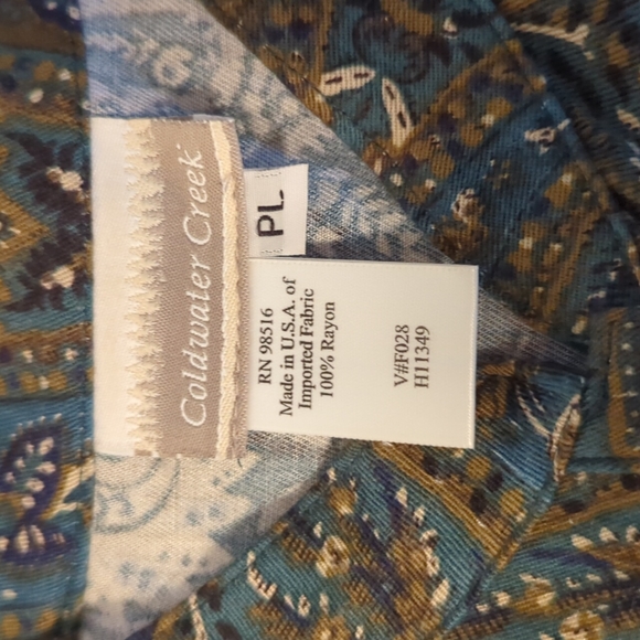 2/$10 NWOT Coldwater Creek button down blouse - Picture 2 of 3
